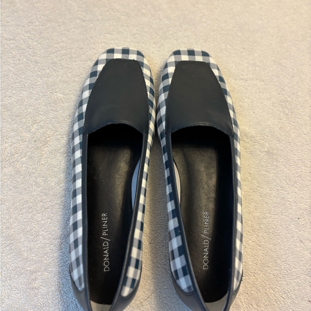 Donald J. Pliner Navy Blue and White Checkered Women's Shoes style DeeDee Calf